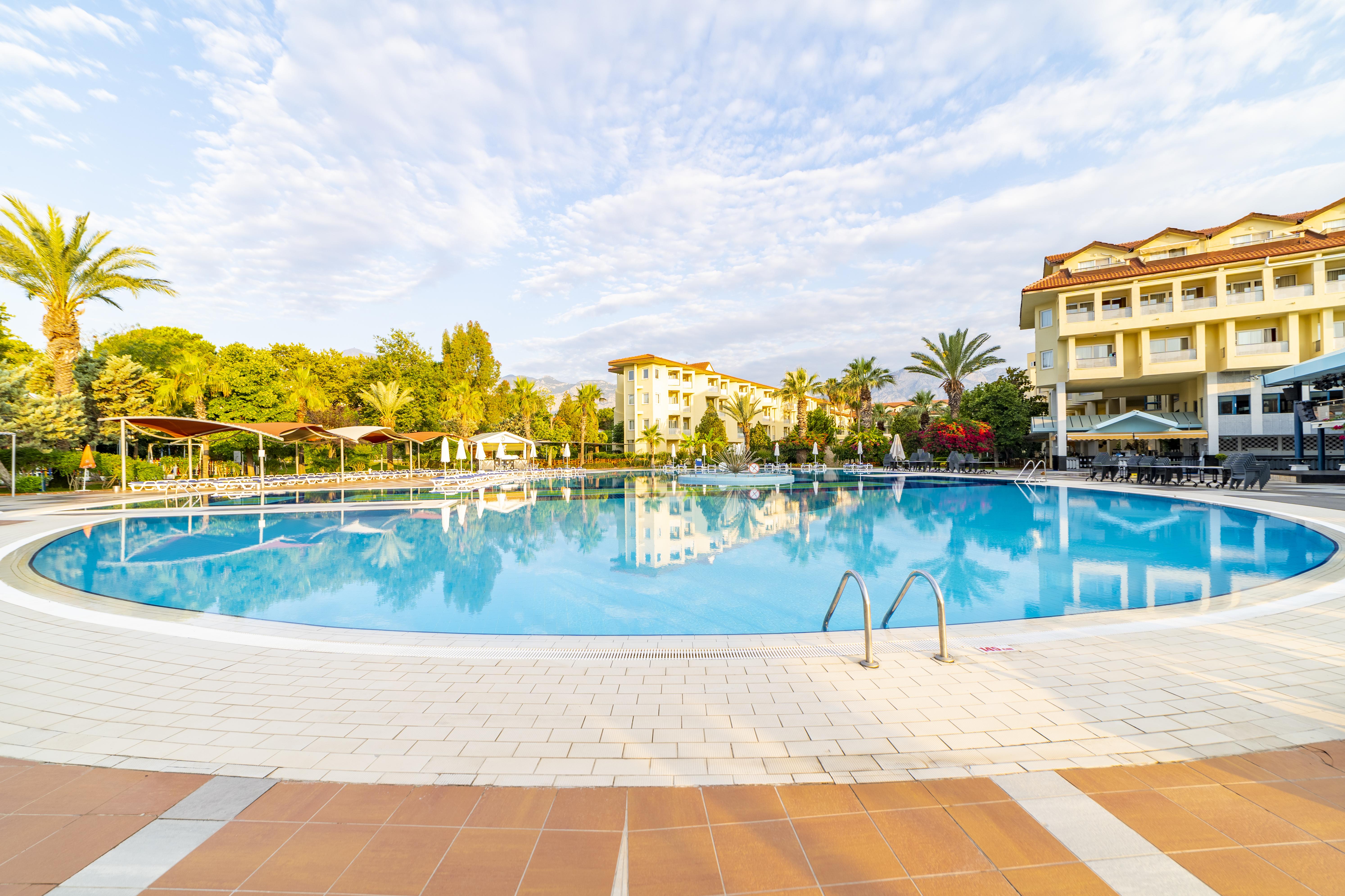 Queen'S Park Le Jardin Kemer Ngoại thất bức ảnh