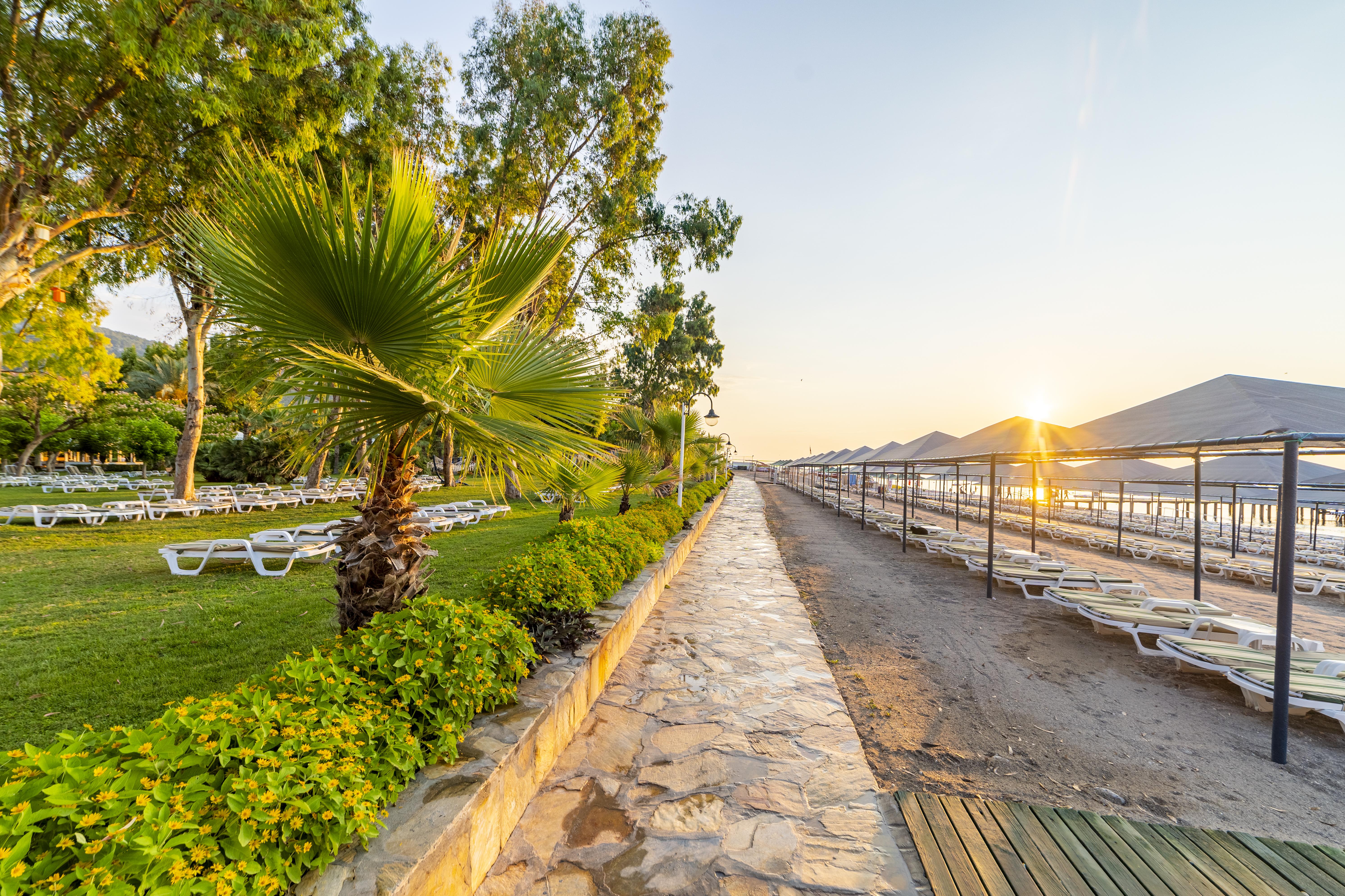 Queen'S Park Le Jardin Kemer Ngoại thất bức ảnh