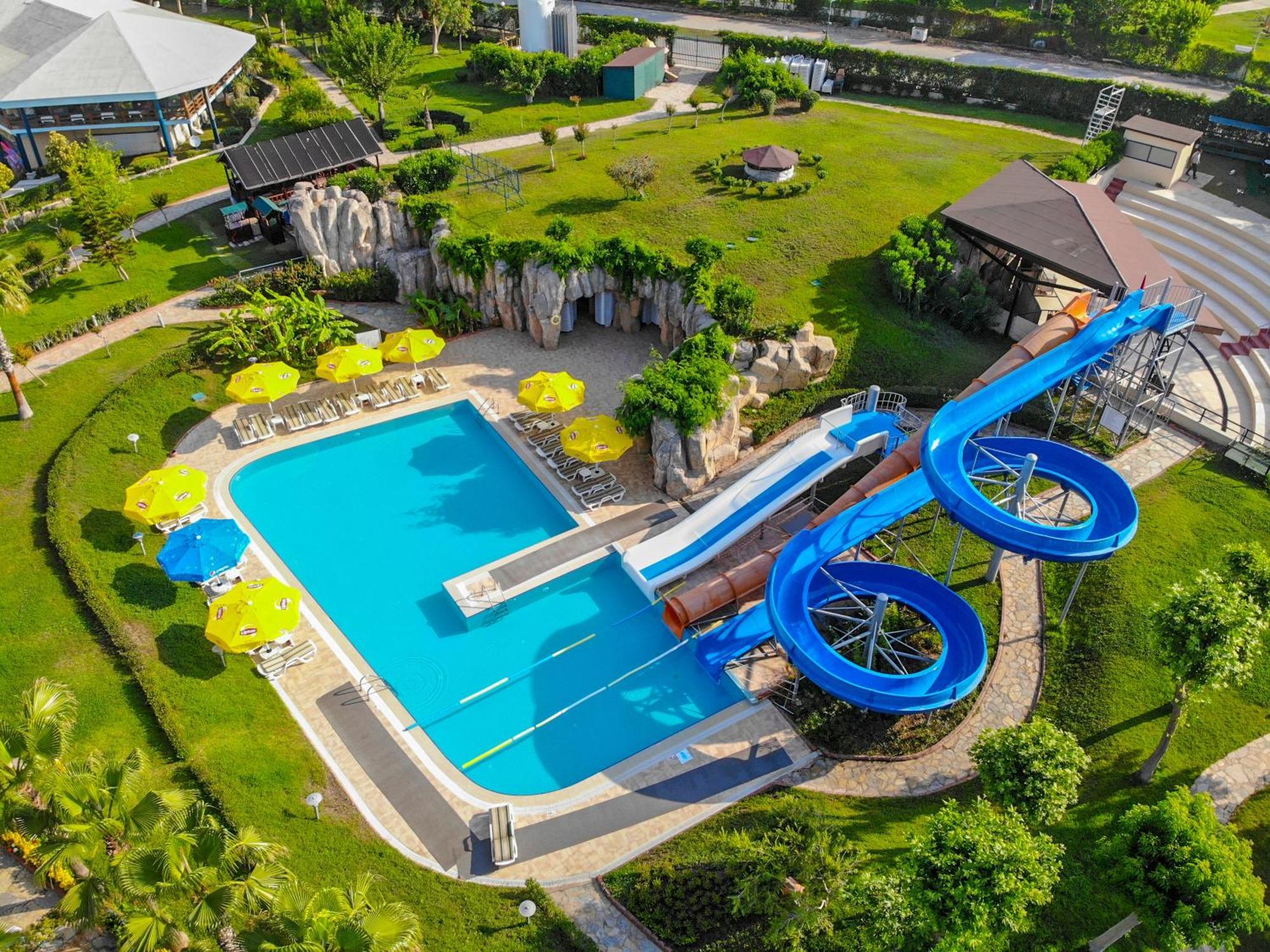 Queen'S Park Le Jardin Kemer Ngoại thất bức ảnh