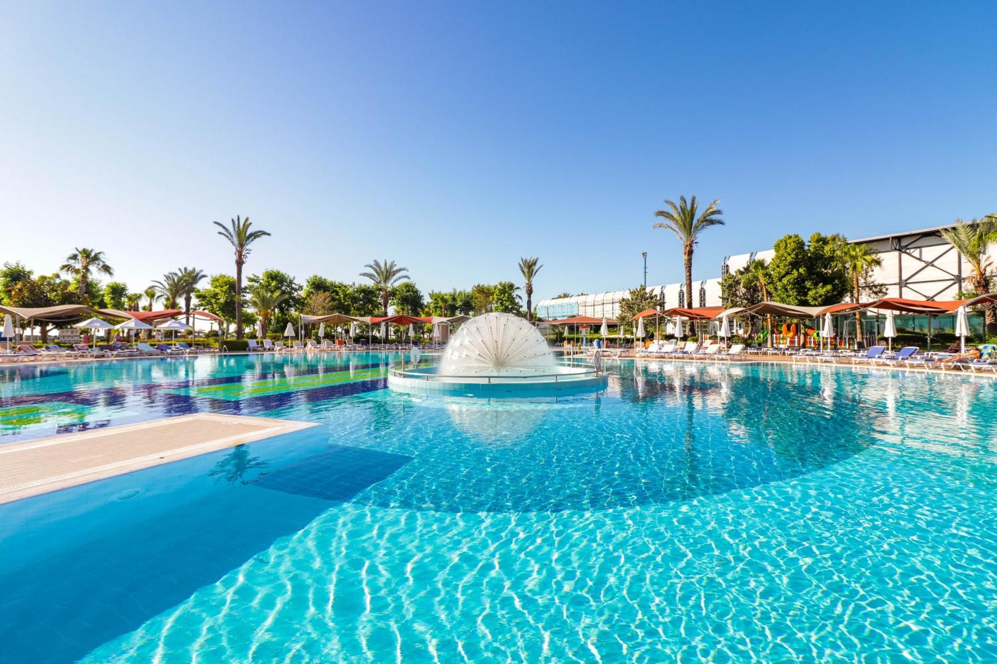 Queen'S Park Le Jardin Kemer Ngoại thất bức ảnh